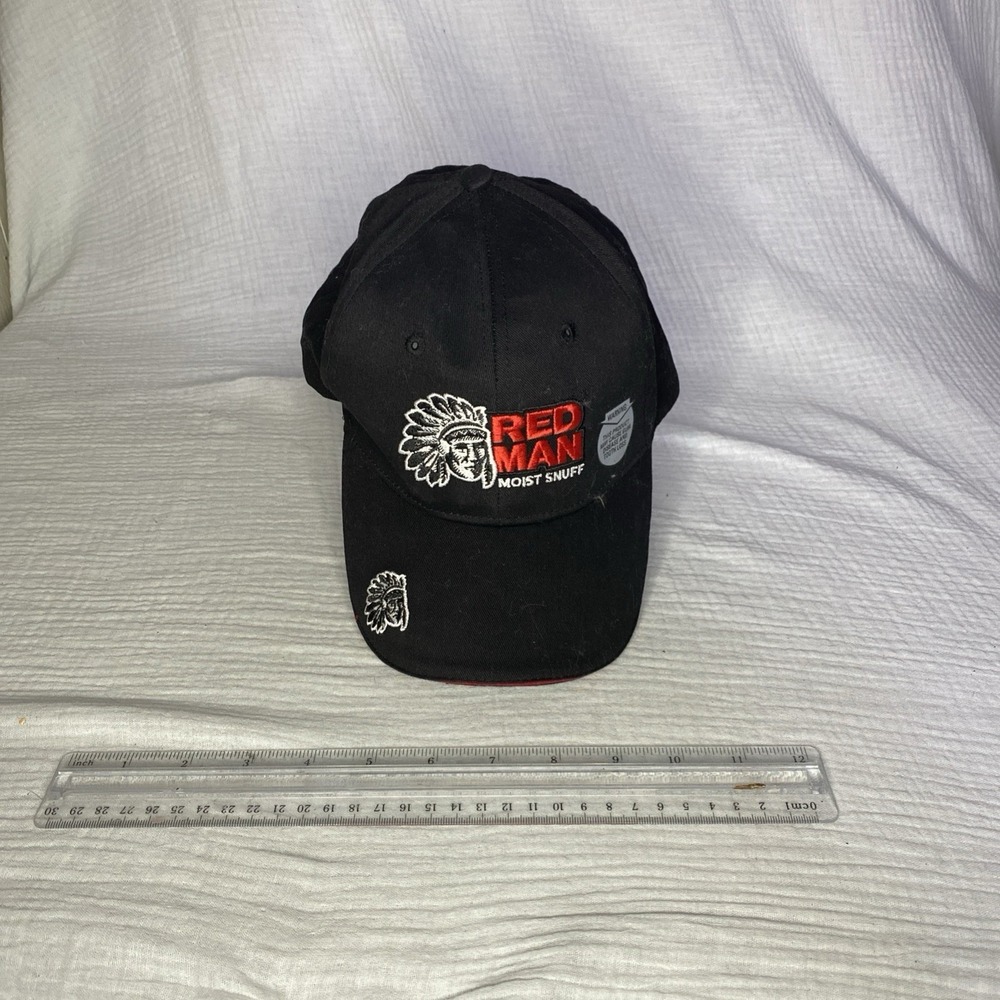 Red Man Hat Cap Moist Snuff Chewing Tobacco Adult Black‎ Flex Fit Embroidered